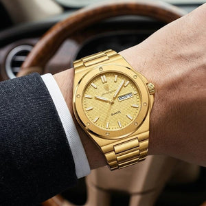 Relógio masculino Poedagar Majesty Gold em aço inoxidável, mostrador dourado — detalhe do design