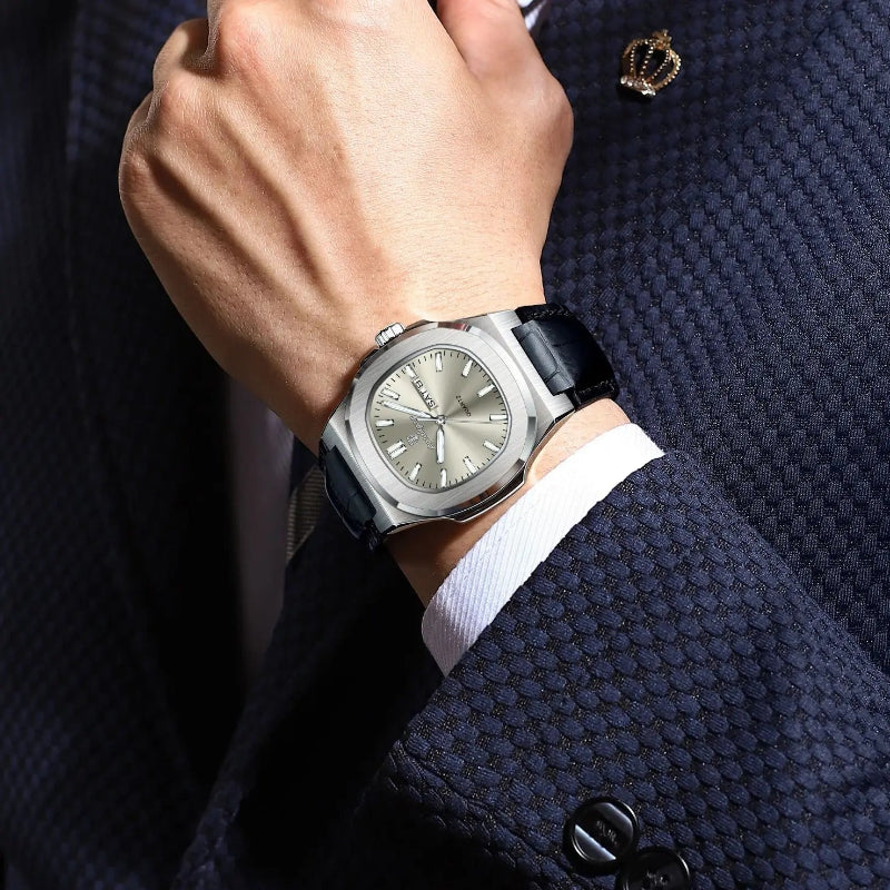 Poedagar Masculino alto padrão